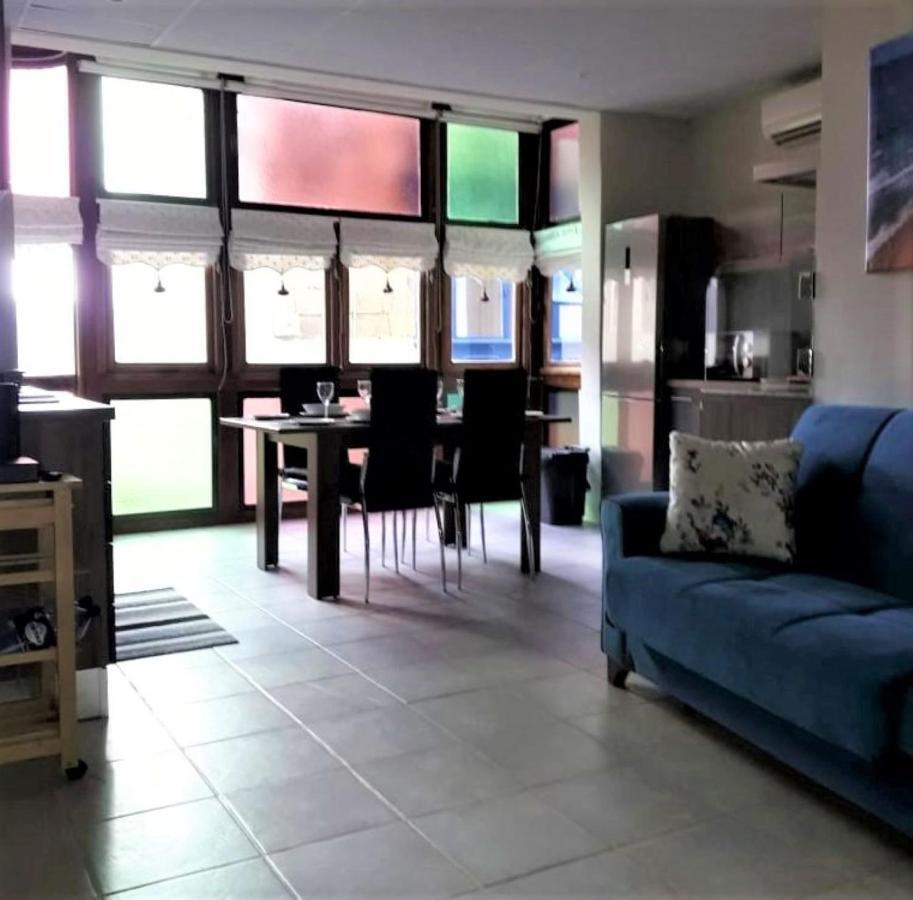 85 Palma Living Victoria Exterior foto